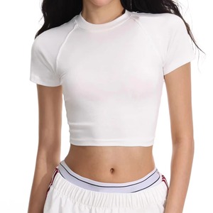 Regular Fit Summer Breathable Women's <b>Crop</b> <b>Top</b> T-Shirts Cotton OEM ODM Customizable Street Style - Product Image 3