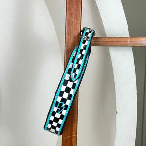 Nouvelle arrivée motif damier laisse et collier de chien en cuir usiné à la main ensembles de plomb de trafic adaptés aux chiens de petite et moyenne taille - Product Image 4