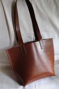 European Style <b>Leather</b> Handbags Wholesale Price Premium Quality Women's Bags Customizable Designs Shopping Bag & <b>Purse</b> For Sale - Product Image 3