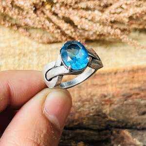 แหวนบลูโทแพซสไตล์โบฮีเมียนสำหรับผู้หญิง ดีไซน์เกลียวแบบชนเผ่า ทำจากทองเหลือง ชุบเงินออกซิไดซ์ ของขวัญขายส่ง - Product Image 6