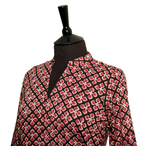 <b>Long</b> Kurta <b>Top</b> <b>Black</b> with Dusty Pink Motif 100% Lightweight Cotton Tunic V-neck <b>Long</b> <b>Sleeve</b> Casual <b>Top</b> For <b>Women</b> - Product Image 2