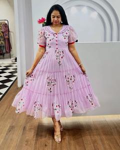 Nouvelle Robe Décontractée à Imprimé Floral Style Western 2026 pour Femme Grande Taille, Col en V, Tissu Imprimé Fantaisie Lourd, Manches Courtes - Product Image 2