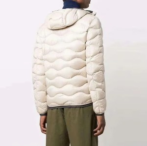 Chaqueta Acolchada Blanca Personalizada para Hombre, Chaqueta de Invierno Ligera y Cálida con Cuello Alto, Chaqueta de Burbujas para Exteriores, Calidad OEM, Nueva - Product Image 4