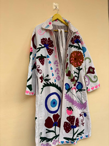 Chaqueta Blusón de Terciopelo Bordado para Mujer, 100% Algodón, Relleno con Patrón Floral, Reversible, Cuello en V, Manga Larga, Ropa de Invierno Elegante - Product Image 3