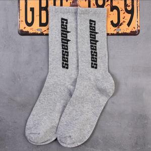 Chaussettes en coton recyclé biologique tricotées, anti-humidité, pour hommes et enfants, en tissu éponge épais, pour l'hiver, la randonnée et le travail. - Product Image 4