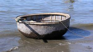 Proveedor de Barcos Coracle de Vietnam – Barco de Bambú, Barco de Pesca Tradicional // Sr. Tom - Product Image 3