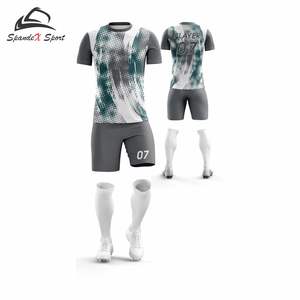 Uniformes de football personnalisés 100% polyester, logo personnalisé, fabricant OEM ODM - Product Image 5