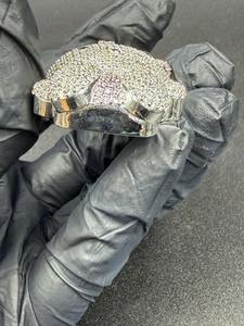 Pendentif en or et argent serti de diamants, de qualité supérieure, fabriqué à la main, pour les mariages ou les événements traditionnels, disponible à un prix abordable - Product Image 3