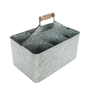 Organizador de utensilios de cocina clásico de metal galvanizado con mango de madera y 4 compartimentos para cubiertos y vajilla. - Product Image 1