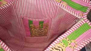 Bolso Tote de Hombro Acolchado de Algodón con Estampado Serigrafiado, Hecho a Mano por Fabricante Mayorista, con Cierre de Cremallera y Cadenas, 16x16 Pulgadas, Bolso de Viaje - Product Image 3