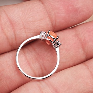 Bague en argent sterling 925 massif avec accent ovale en cornaline naturelle et zircone cubique, bijoux fins, Memoria Jewels - Product Image 5