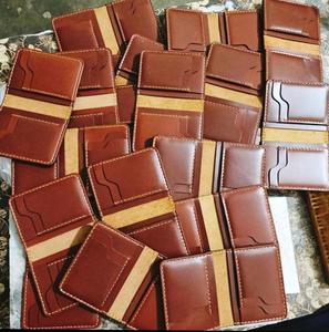 Elegante Cartera Vintage de Cuero Genuino para Hombre, Tarjetero Delgado con Ventana para Licencia de Conducir - Product Image 3