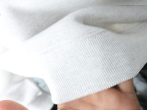 Sudadera ROSS WHITE con cuello alto, 100% algodón, con apliques bordados en color marrón, cuello ancho, URBAN PRODUCTIONS - Product Image 6