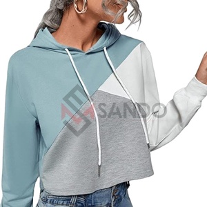 เสื้อฮู้ดแบบสวมศีรษะของผู้หญิง,เสื้อครอปท็อปมีฮู้ดตัดและเย็บโลโก้แบบเฉพาะปี2022 - Product Image 1