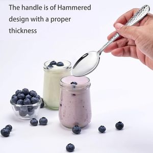 Juego de 6 Cucharas de Postre Modernas de Acero Inoxidable Martillado para Uso en el Hogar, la Cocina o Restaurantes - Product Image 2