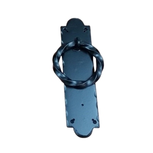 Poignée de porte en fer forgé antique, martelée à la main, en fonte noire, style vintage, pour portail en bois, quincaillerie pour la maison - Product Image 3