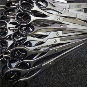 Ciseaux de coiffure professionnels très demandés, couleur noire, 28 dents, pour texturisation et effilage des cheveux - Product Image 3