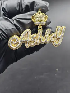 Colgante de Letra Personalizada con Moissanita Redonda Real de 2.10 Quilates, Chapado en Oro Amarillo de 14K sobre Plata - Product Image 2