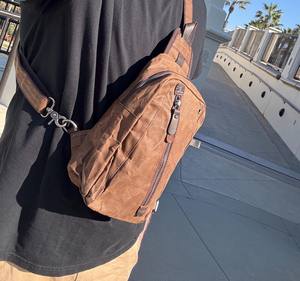 Sac bandoulière unisexe en cuir et toile, tendance, avec fermeture éclair, pour voyage, randonnée, sac de poitrine décontracté, vente en gros LCSB-0008 - Product Image 5