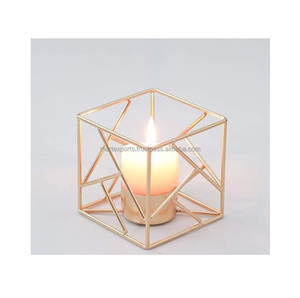 Support de Bougie Moderne de Luxe en Métal, Chandelier Artisanal en Fer pour Bougies Chauffe-Plat, Écologique, Idéal pour Centre de Table, Salon, Fêtes - Product Image 1