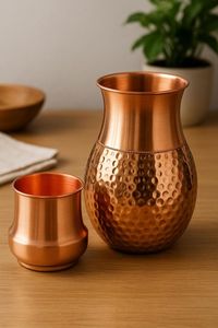 Bouteille d'eau en cuivre brossé, vaisselle en métal de qualité supérieure, anti-fuite, réutilisable, bouteille écologique pour le yoga, le bien-être et l'hydratation - Product Image 5