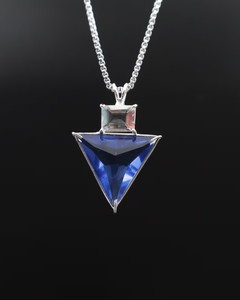 Collar con Colgante de Cuarzo Azul Natural en Forma de Cometa, Ajustable de 14 a 24 Pulgadas, Joyería de Piedra de Cristal, Regalo Hecho a Mano - Product Image 1