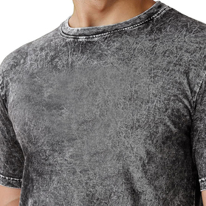 เสื้อยืดโอเวอร์ไซส์ผ้าคอตตอนย้อมสีแบบแอซิดวอชสำหรับผู้ชาย สไตล์สตรีทแวร์ ระบายอากาศได้ดี ลายอนิเมะ สำหรับฤดูร้อน ขายส่ง - Product Image 1