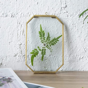 Cadre photo en verre avec bordure en laiton suspendu, finition dorée, taille personnalisée, forme octogonale, qualité exceptionnelle, prix le plus bas, best-seller, décoration - Product Image 3