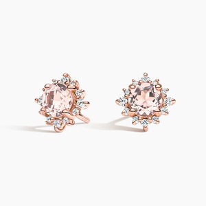 Pendientes de lujo con Morganita y Halo de Diamantes Cultivados en Laboratorio en Oro Rosa de 14K - Product Image 1