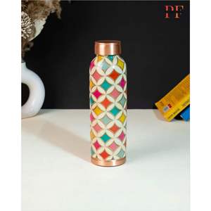 Botella de Agua de Cobre Puro Hecha a Mano de 1000 ml, a Prueba de Fugas, con Beneficios Ayurvédicos para la Salud, Recipiente de Cobre de Lujo con Diseño Impreso, Botella Deportiva para Yoga - Product Image 3