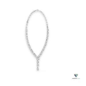 Collar Modern Muse con Diamante Cultivado en Laboratorio, Corte Esmeralda, Oro Blanco de 21.178 Quilates |   Prenda de Diseño para Boda - Product Image 5