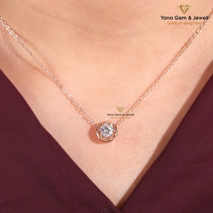 Colgante Solitario Elegante con Corte Brillante Redondo de 1.00 Quilates, Color D, Claridad VVS2, Oro Sólido de 14K, Diamante Cultivado en Laboratorio con Certificación IGI CVD - Product Image 2