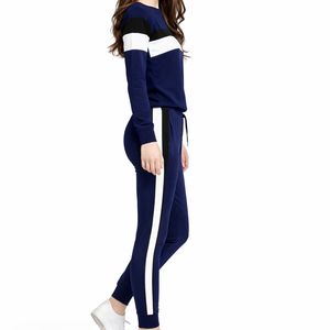 Chándal Deportivo Clásico de Invierno para Mujer, Ajuste Cómodo, Costuras Duraderas, Estilo Activo, Top Moderno para Uso Diario y Running - Product Image 3