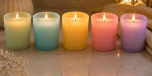 Frasco de Vidrio Artesanal para Velas con Tapa de Madera, Forma Cilíndrica, Libre de Parabenos, Aroma Duradero, 6 Meses de Duración - Product Image 3