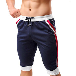 Shorts pour hommes, noir et blanc, à carreaux, avec bande latérale, taille élastique, shorts de sport, shorts imprimés à rayures, séchage rapide, shorts de bain - Product Image 1