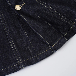 Chemise en jean décontractée extensible et douce pour femme, coupe classique, haute qualité, style streetwear avec broderie et boutons - Product Image 3
