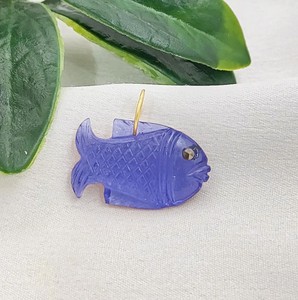 Hand Carved Iolite Quartz Gemstone Fish Charms Pendant - Gold Plated Handmade Charms - Carving <b>Stones</b> Wholesale - Product Image 1