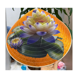 Sombrero Cónico Tradicional Vietnamita Hecho a Mano con Hojas de Palma y Bambú, Sombrero Artesanal Tejido para Playa, Viajes y Festivales, Venta al Por Mayor - Product Image 1