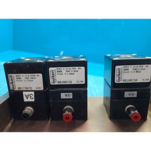 Lam Research 98123457+00180158 Process Chamber <b>Seal</b> Assembly Used As Is Legacy Semiconductor Equipment Parts - Product Image 3