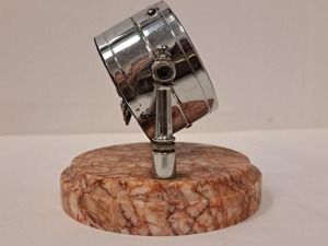 Reloj de Escritorio Circular de Moda con Base de Mármol, Brazo Metálico Ajustable, Movimiento de Cuarzo, Funciona con Batería, Diseño Tradicional - Product Image 2