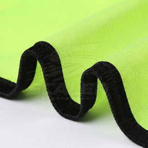 Pantalones Cortos Deportivos Transpirables con Logotipo Personalizado para Entrenamiento de Fútbol, Baloncesto, Voleibol y Sesiones de Fútbol Regulares - Product Image 3