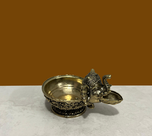 Handmade Gold-Plated Brass Ganesha Diya Holder Tabletop <b>Decor</b> Religious Figurine Traditional Design Still Life Pattern for - Product Image 1