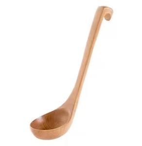 Cuchara de madera hecha a mano para cocinar en la cocina y para servir alimentos - Product Image 1