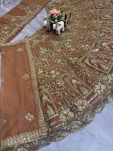 Elegante Lehenga Choli de Red Suave de Calidad Premium, Estilo Indio-Pakistaní con Lentejuelas y Trabajo de Codificación, con Cancan y Patta de Lona, Largo hasta el Suelo, para Verano - Product Image 6