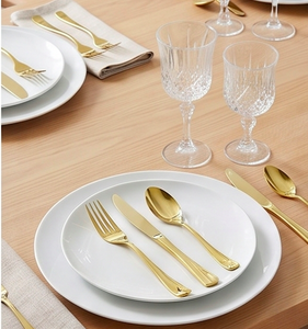 Ensemble de couverts en or mat fini, idéal pour une utilisation formelle dans les restaurants, les hôtels et les tables de réception haut de gamme. - Product Image 3