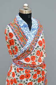 Nouveauté, écharpe de plage pour femme, sarong, écharpe traditionnelle en coton imprimé bloc à la main, cadeau pour elle - Product Image 2