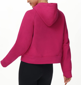 Sweat-shirt court à capuche zippé intégral en polaire respirante à séchage rapide pour femme, avec trous pour les pouces et poches, logo frontal - Product Image 3