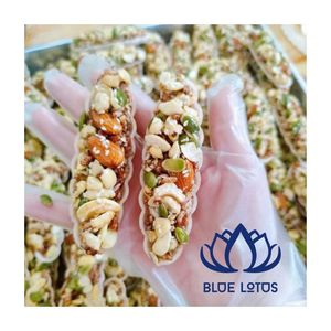 Tarte aux noix mélangées faite à la main, écologique, à base de plantes, faible en glucides, de haute qualité, disponible pour l'exportation - Product Image 1