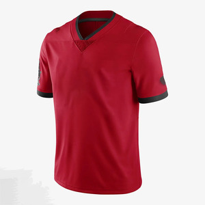 Maillot de football rouge personnalisé à séchage rapide, col en V, vêtements de sport - Product Image 1