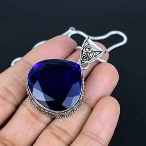 Colgante de Amatista Hecho a Mano: Joyería Artesanal - Product Image 2